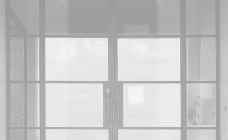 With 20+ years in the steel and window industry, we bring deep craftsmanship, technical precision, and architectural insight to every project.